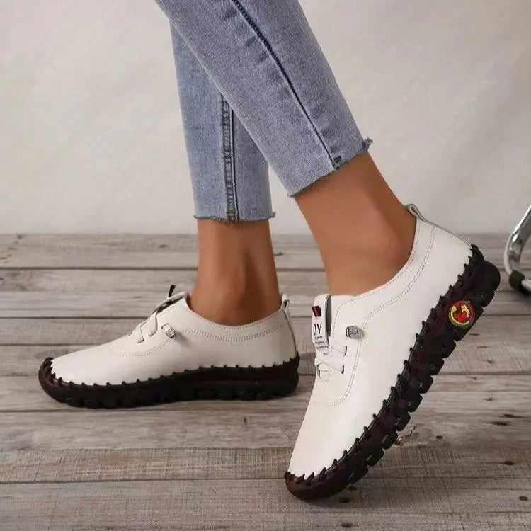 Women's orthopedic sneakers