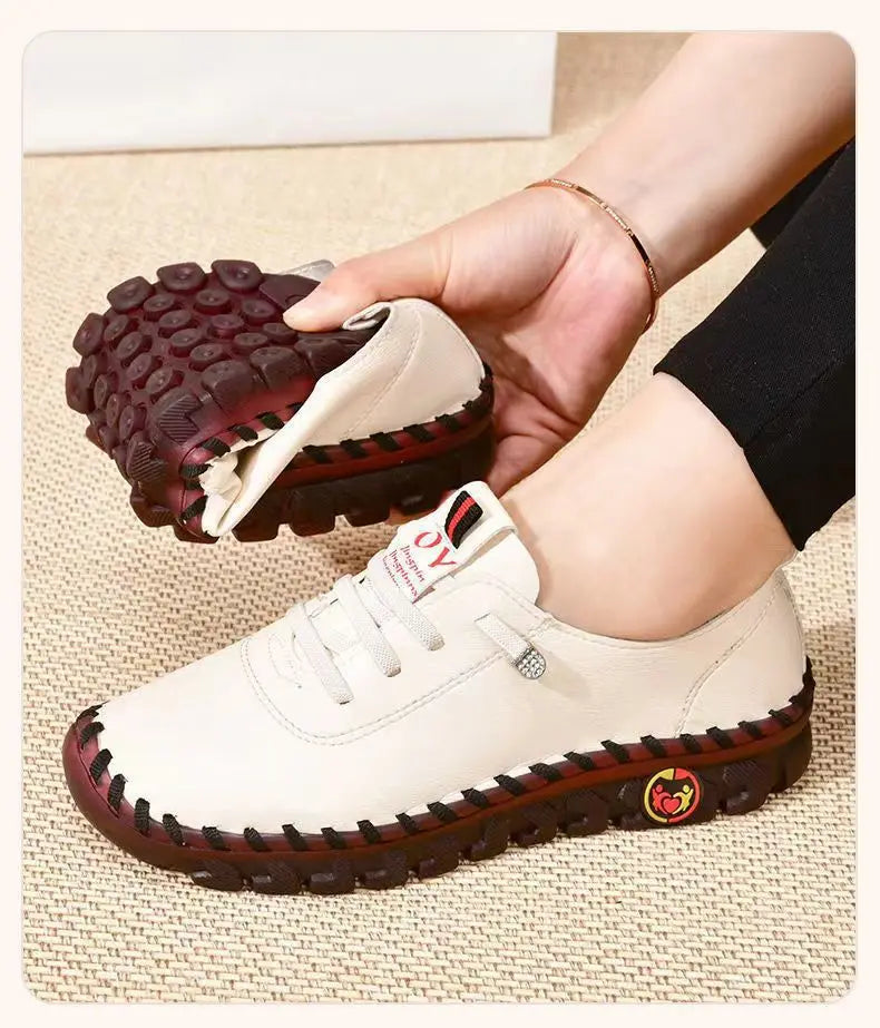Women's orthopedic sneakers