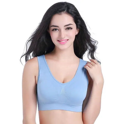 Thin wire-free bra